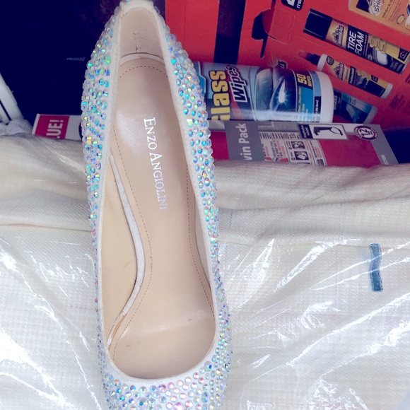 sexy , bootie that will catch any eye ! Size 9.5 price $55 , never worn - Picture 2 of 3